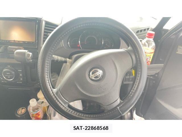 Nissan ROOX 2010-05 7359670-18