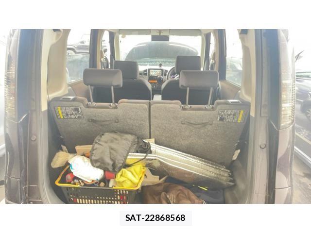 Nissan ROOX 2010-05 7359670-27