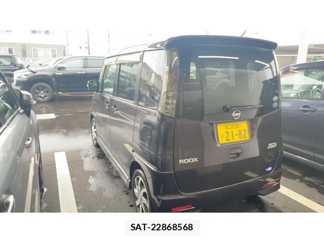 Nissan ROOX 2010-05 7359670-3