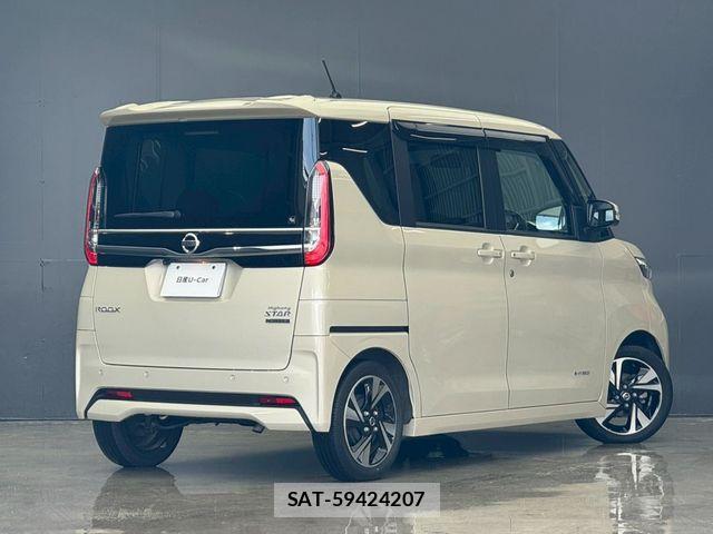 Nissan ROOX 2022-03 7359656-1