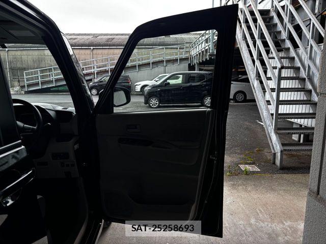 Nissan ROOX 2022-06 7359672-13