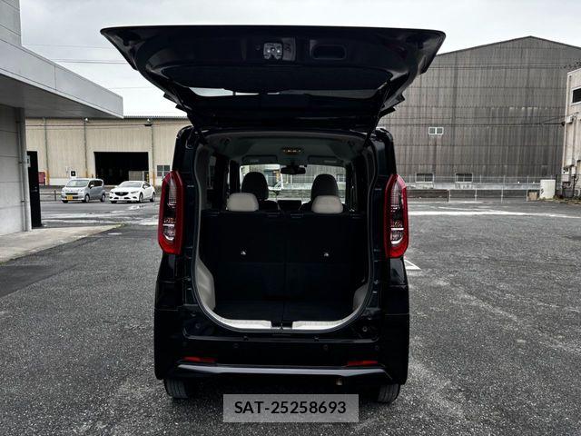 Nissan ROOX 2022-06 7359672-15