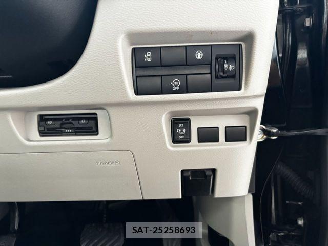 Nissan ROOX 2022-06 7359672-6