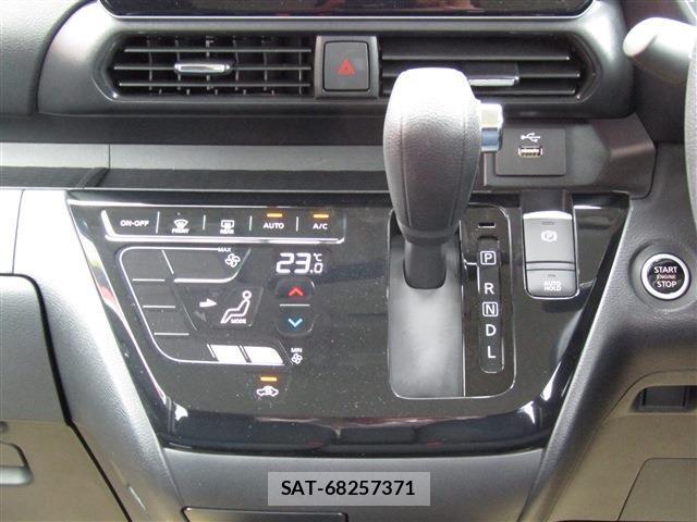 Nissan ROOX 2022-07 7359655-12