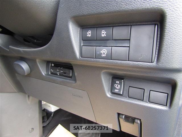 Nissan ROOX 2022-07 7359655-18