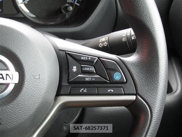 Nissan ROOX 2022-07 7359655-4