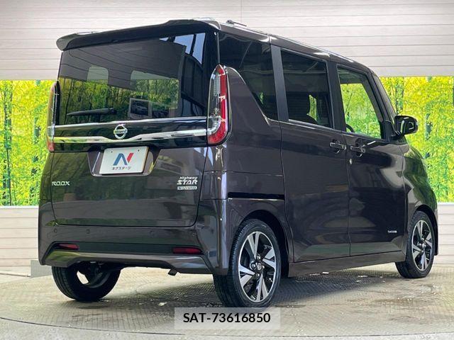 Nissan ROOX 2022-06 7393916-16
