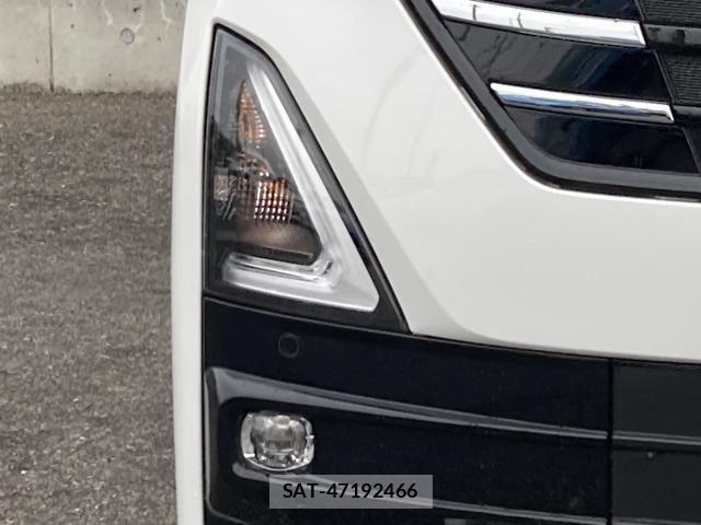 Nissan ROOX 2023-09 7393907-9