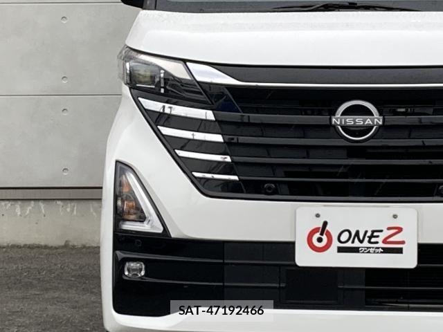 Nissan ROOX 2023-09 7393907-6