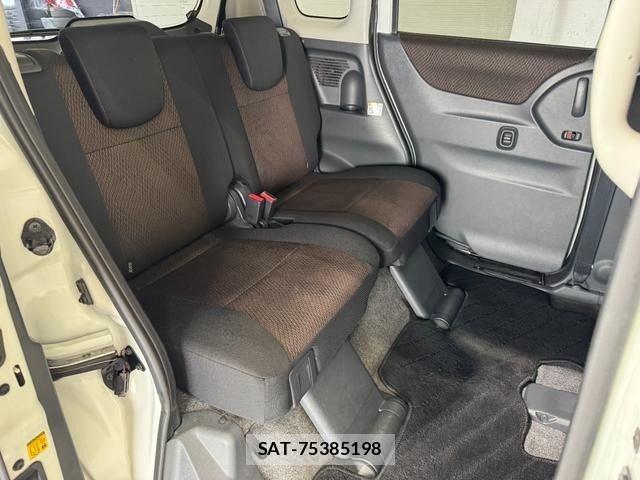 Nissan ROOX 2012-10 7393926-9