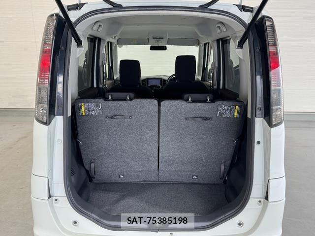 Nissan ROOX 2012-10 7393926-12