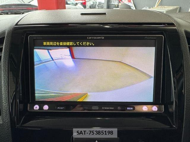 Nissan ROOX 2012-10 7393926-18