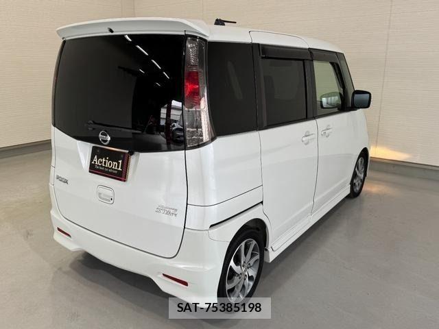 Nissan ROOX 2012-10 7393926-5