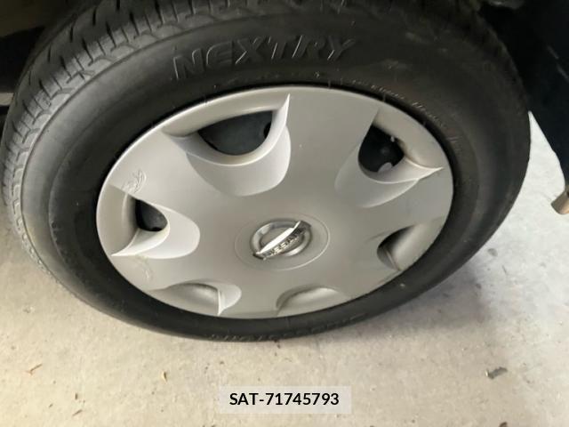 Nissan ROOX 2012-11 7393924-4