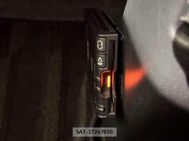 Nissan ROOX 2010-05 7457476-22