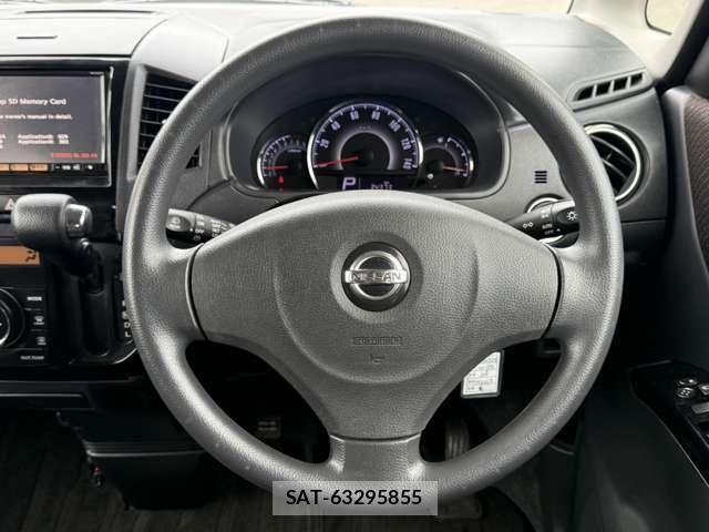 Nissan ROOX 2012-05 7457471-14