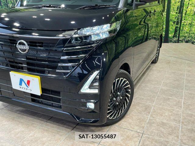 Nissan ROOX 2023-11 7457424-11