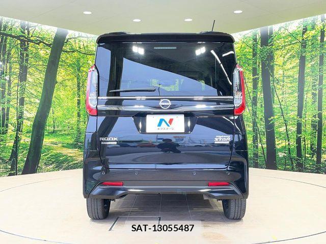Nissan ROOX 2023-11 7457424-14