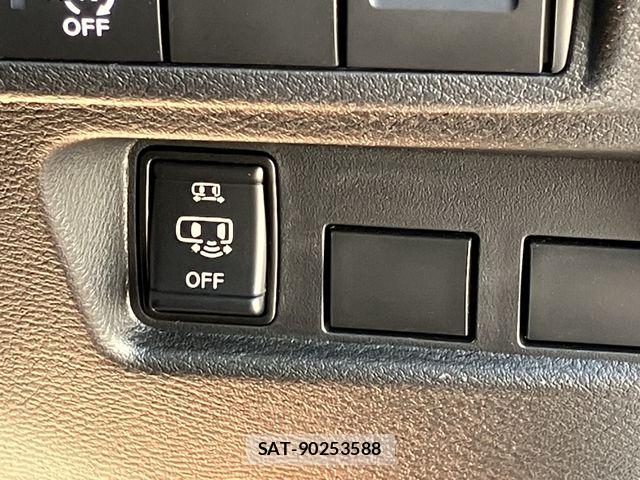 Nissan ROOX 2025-06 7457425-25