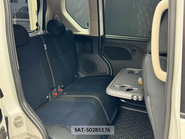 Nissan ROOX 2023-02 7457423-21