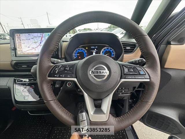 Nissan ROOX 2020-11 7457458-6