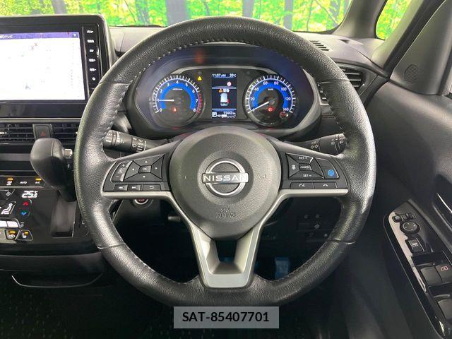 Nissan ROOX 2023-10 7457426-10