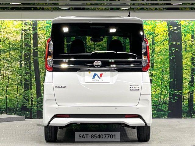 Nissan ROOX 2023-10 7457426-14