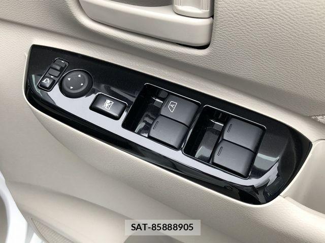 Nissan ROOX 2022-03 7502679-16