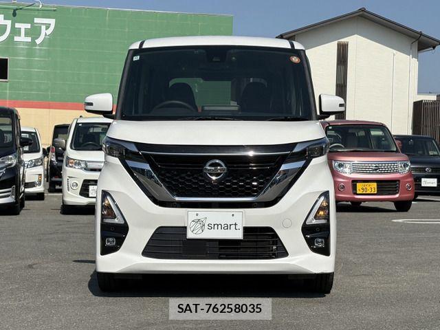 Nissan ROOX 2020-10 7502678-2