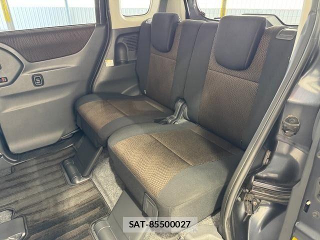 Nissan ROOX 2013-03 7509918-11