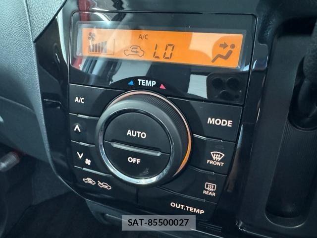 Nissan ROOX 2013-03 7509918-16