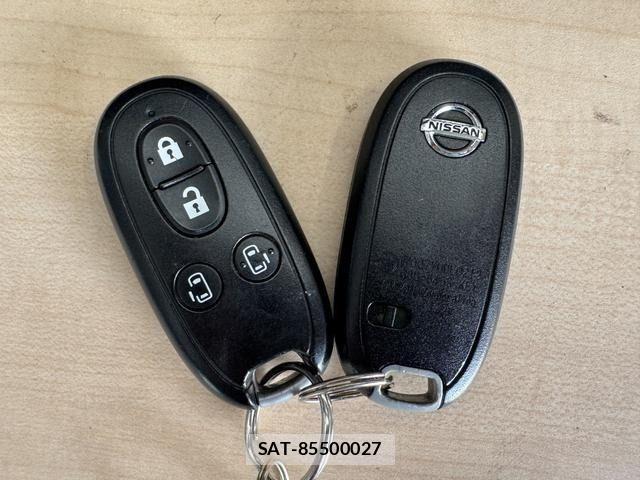 Nissan ROOX 2013-03 7509918-29