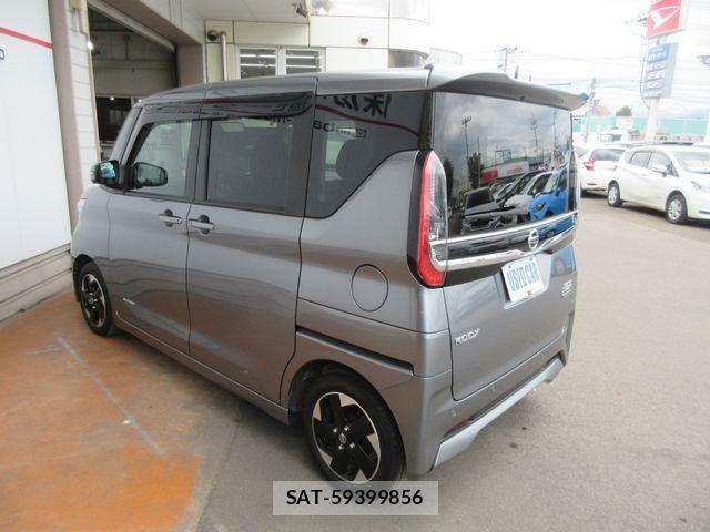 Nissan ROOX 2023-04 7509914-15