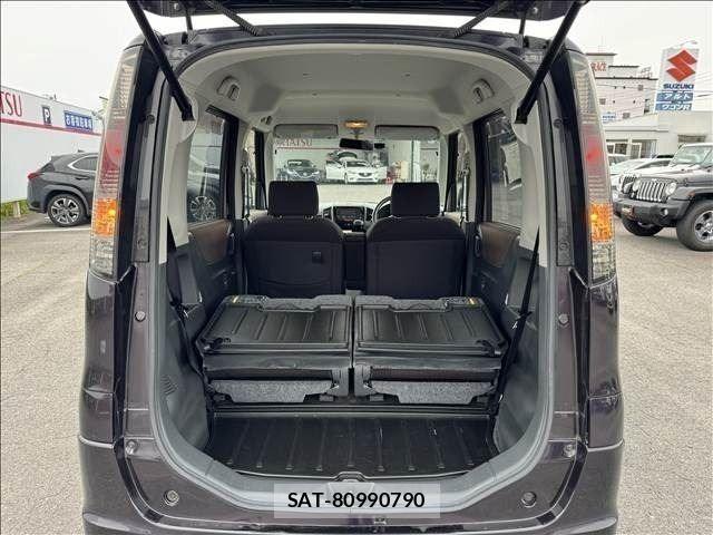 Nissan ROOX 2012-05 7509932-11