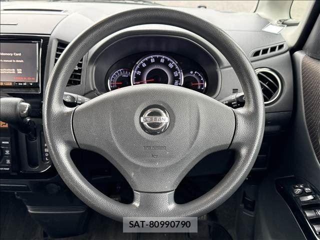 Nissan ROOX 2012-05 7509932-12