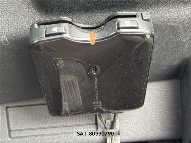 Nissan ROOX 2012-05 7509932-19