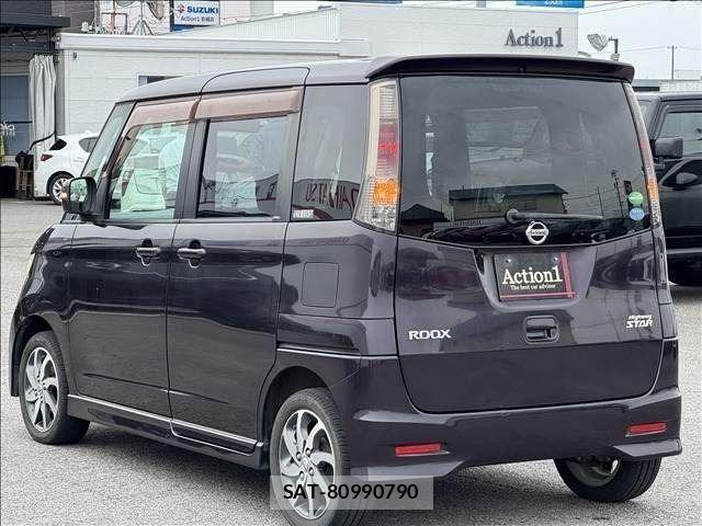 Nissan ROOX 2012-05 7509932-3