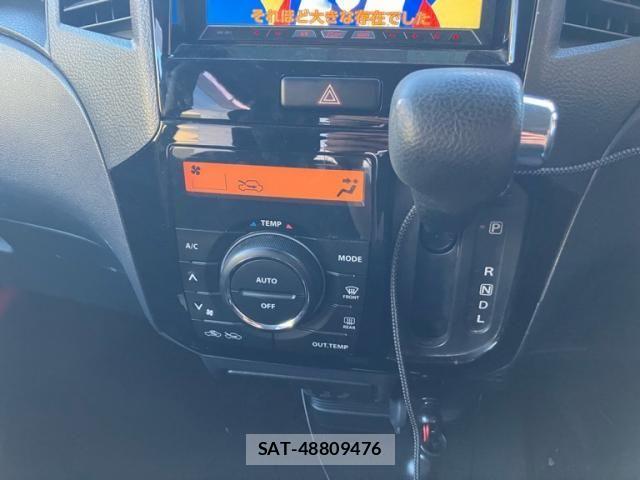 Nissan ROOX 2010-05 7502682-13