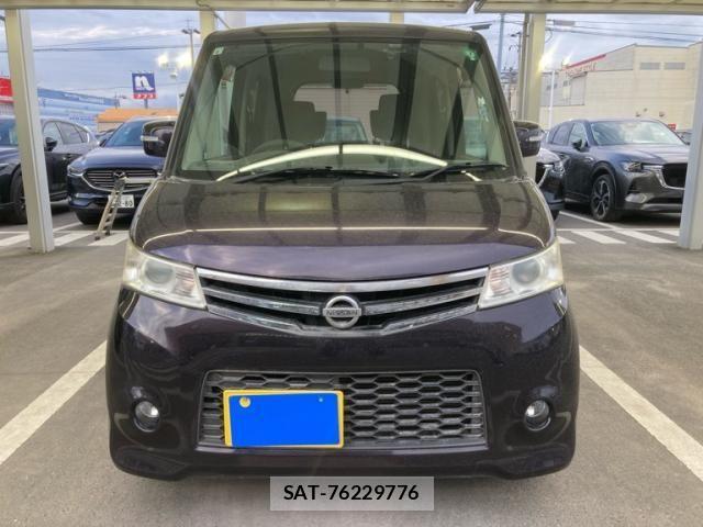 Nissan ROOX 2013-03 7502680-0