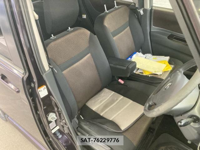 Nissan ROOX 2013-03 7502680-11