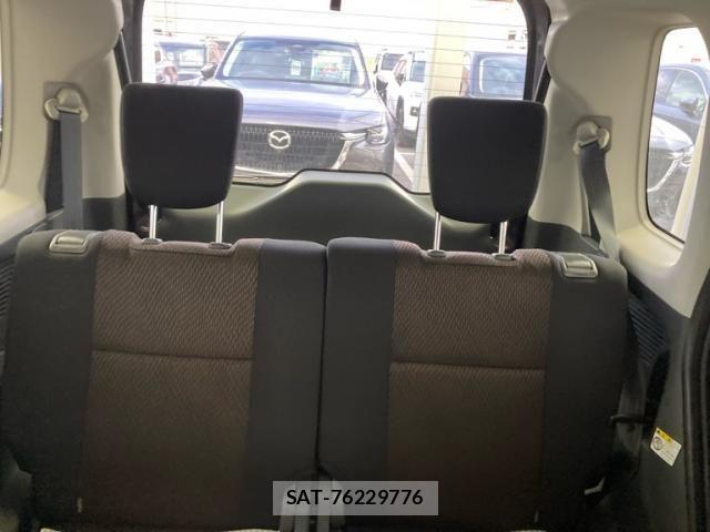 Nissan ROOX 2013-03 7502680-23