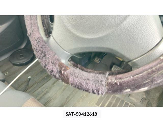 Nissan ROOX 2009-12 7562769-21