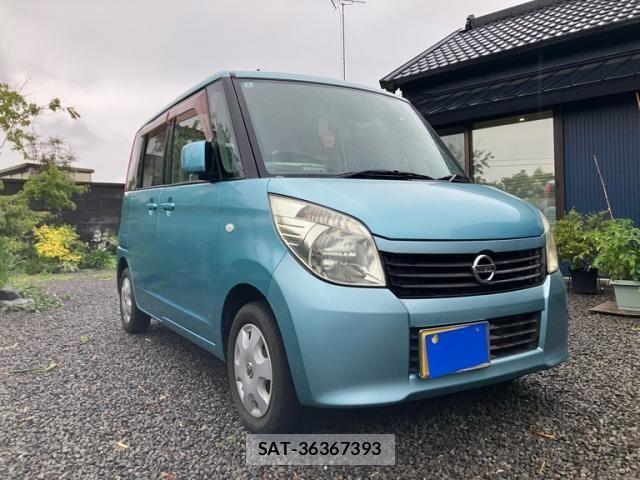 Nissan ROOX 2010-01 7619707-1