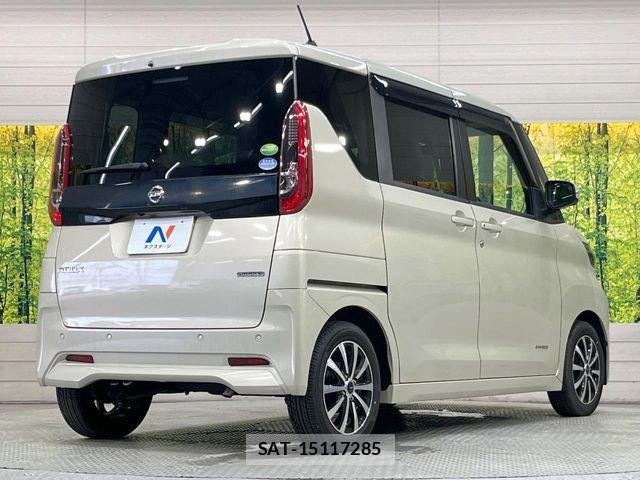 Nissan ROOX 2020-11 7619695-16