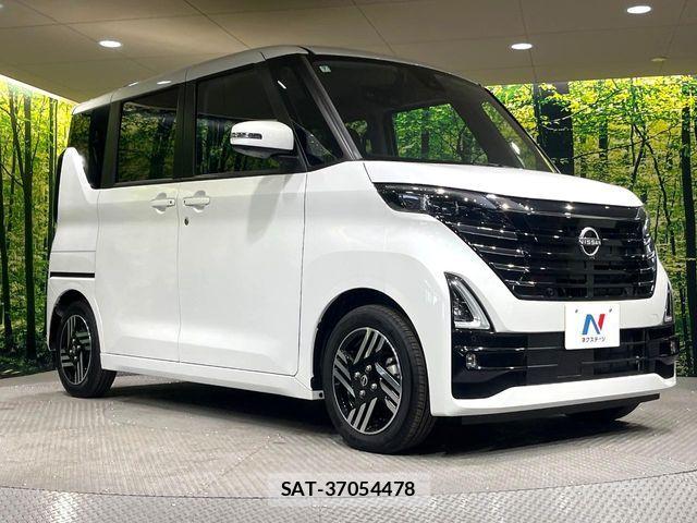Nissan ROOX 2023-07 7619656-15