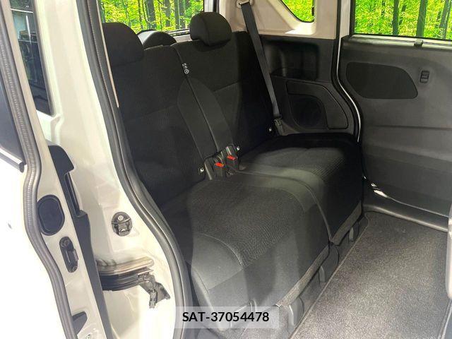 Nissan ROOX 2023-07 7619656-8