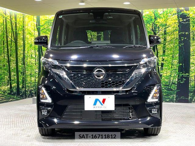 Nissan ROOX 2020-06 7619684-13