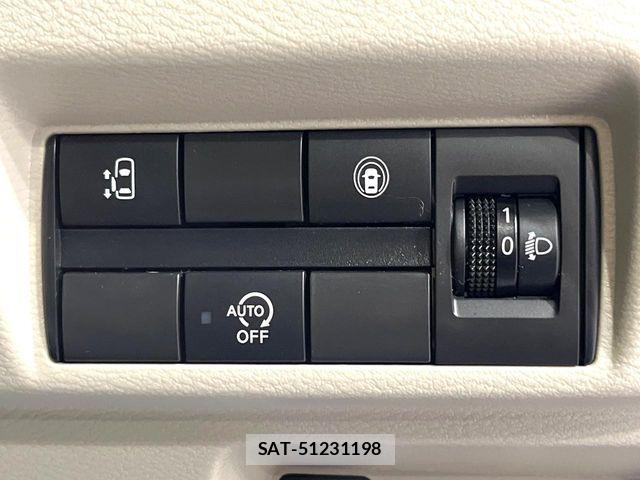 Nissan ROOX 2021-05 7619691-4