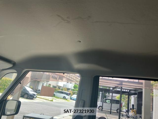 Nissan ROOX 2011-02 7619708-10