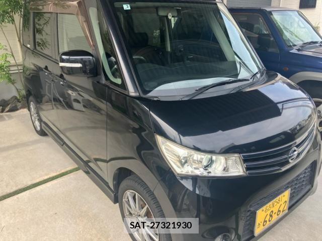 Nissan ROOX 2011-02 7619708-1